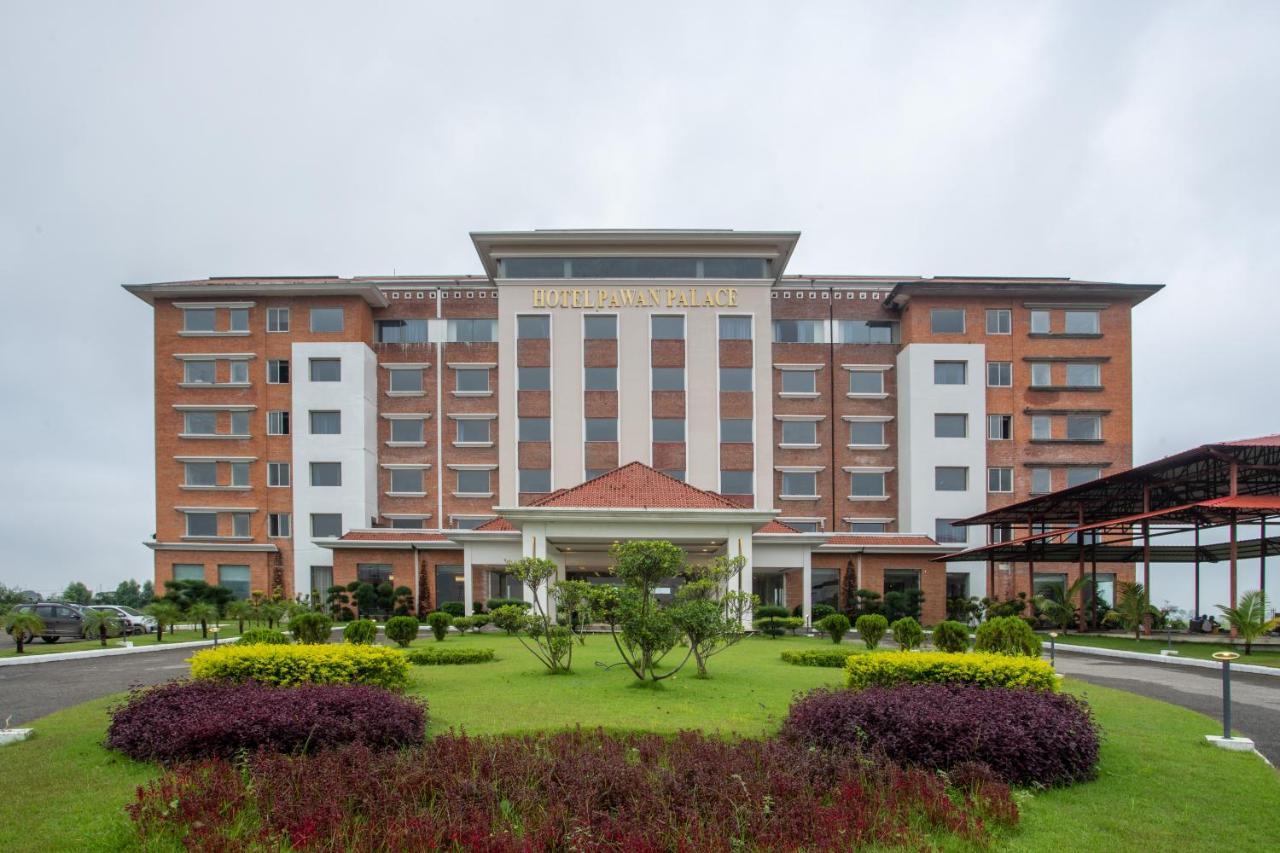 Pawan Palace, Lumbini Exteriör bild
